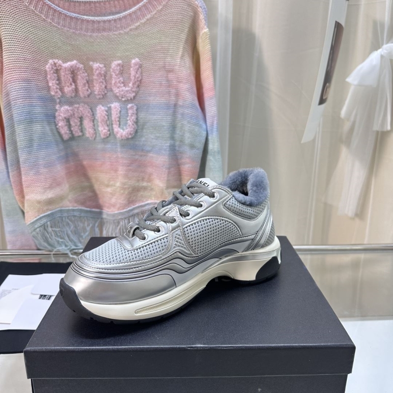 Ch**el sport shoes